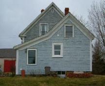 The back of the William Winter House, Brenton, Yarmouth County, NS, 2006.; Heritage Division, NS Dept. of Tourism, Culture & Heritage, 2006
