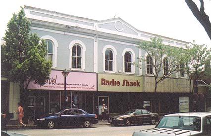 Mississaga Street East facade, 2002
