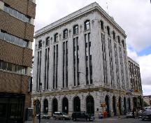 Canada Life Building from NE; Government of Saskatchewan, Bernie Flaman, 2004