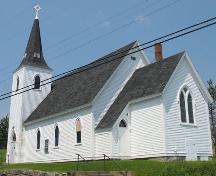 Front and side profiles, Union Church of Indian Point, Indian Point, Lunenburg County, Nova Scotia, 2006.; Heritage Division, Nova Scotia Department of Tourism, Culture and Heritage, 2006.