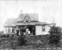 Stephan G. Stephansson House and Stephansson Family (1907); Glenbow Archives, NA-270-3