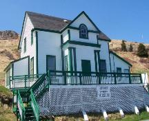 Southeastern elevation of Historic Ferryland Museum, Ferryland, NL taken from the Southern Shore Highway. Photo taken May 2006. ; HFNL/Andrea O'Brien