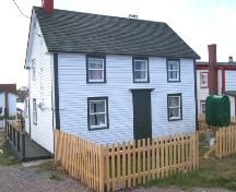 View of the front facade of the Pearce Foley House in Tilting, NL following restoration. ; HFNL/Andrea O'Brien 2005