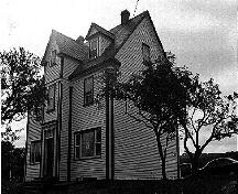 Exterior photo of Reddy House, Marystown.  Photo taken 1996 as part of an inventory.; HFNL 2006.