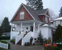 Exterior view of the PY Porter House; Township of Langley, 2006