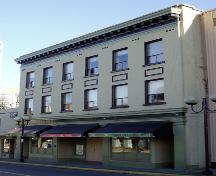 Exterior view of the Commercial Hotel; City of Nanaimo, Christine Meutzner, 2004