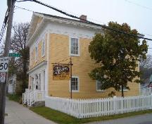 Front and south side elevation.; Heritage Division, NS Dept. of Tourism, Culture and Heritage, 2004.
