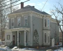 Southeast corner, Harris House, Annapolis Royal.; Heritage Division, NS Dept. of Tourism, Culture and Heritage, 2007.