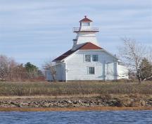 West elevation, Mullins Point Lighthouse, North Wallace, Nova Scotia, 2006.

; Heritage Division, NS Dept. of Tourism, Culture and Heritage, 2006.