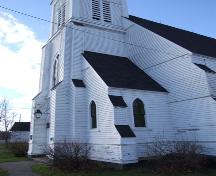 Front entrance, St. James United Church, Great Village, Nova Scotia, 2006.
; Heritage Division, NS Dept. of Tourism, Culture and heritage, 2006.