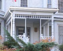Front entrance, Turner House, New Minas, Nova Scotia, 2006.
; Heritage Division, NS Dept. of Tourism, Culture and Heritage, 2006.
