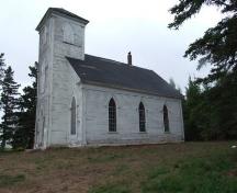 Front and east elevation, King Seaman Church, Minudie, Nova Scotia, 2007.; Heritage Division, NS Dept. of Tourism, Culture and Heritage, 2007.