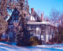 Exterior southwest view of the Allen Bungalow (December 2003); City of Red Deer, 2003