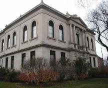 View, from the northeast, of the main elevations of the Carnegie Library, Winnipeg, 2004; Historic Resources Branch, Manitoba Culture, Heritage and Tourism, 2004