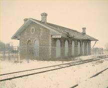 Corner view of St. Marys Junction Railway Station (Grand Trunk), 1993.; Parks Canada Agency/Agence Parcs Canada, 1993.