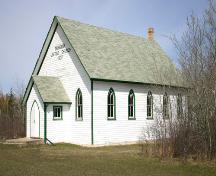 View from the northeast of the Tamarisk United Church, (near Grandview), 2005; Historic Resources Branch, Manitoba Culture, Heritage and Tourism, 2005