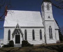 Saint Peter's Anglican Church, Weymouth North, side perspective, 2004; Heritage Division, Nova Scotia Department of Tourism, Culture and Heritage, 2004
