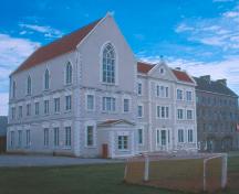 Exterior photo of main facade, St. Bonaventure's College, St. John's, NL. View looking west, photo taken about 1999.; Heritage Foundation of Newfoundland and Labrador 2005