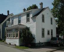Southeast elevation of 43 St. James Street, Annapolis Royal, Nova Scotia; Heritage Division, NS Dept. of Tourism, Culture and Heritage, 2007.