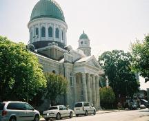 A view of St. George's Cathedral's dome and portico – 2002; OHT, 2002