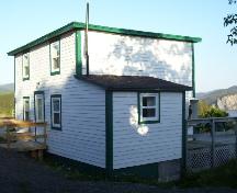 Exterior view of front and side of Jenniex House at The Lookout, Norris Point, NL, June 2006.; Norris Point Heritage Committee, 2006