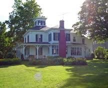 Vue du côté de la maison Winslow.; Carleton County Historical Society