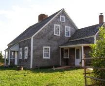 Front Profile with Summer Kitchen Side Profile, Rosebank Cottage, New Ross, Nova Scotia, 2007.; Heritage Division, Nova Scotia Department of Tourism, Culture and Heritage, 2007.