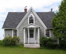 Front elevation, David Nauss House, Haddon Hill, Chester, Nova Scotia, 2007.; Heritage Division, Nova Scotia Department of Tourism, Culture and Heritage, 2007.