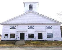 The front elevation of the lake George United Baptist Church, Lake George, Yarmouth County, NS, 2008.; Heritage Division, NS Dept. of Tourism, Culture and Heritage, 2008