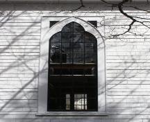 Detail of one of the windows on the south side of the Lake George United Baptist Church, Lake George, Yarmouth County, NS, 2008.; Heritage Division, NS Dept. of Tourism, Culture and Heritage, 2008