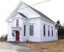 Perspective view of the north and west sides of the Central Chebogue United Baptist Church, Central Chebogue, Yarmouth County, NS, 2008.; Heritage Division, NS Dept. of Tourism, Culture and Heritage, 2008