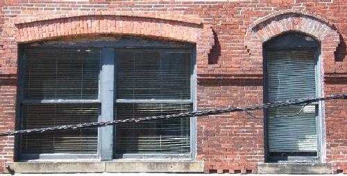 Armstrong and Bruce Building - Windows