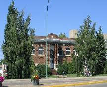 View from West showing building and grounds, 2004.; Government of Saskatchewan, Jennifer Bisson, 2004