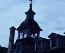 Detail view of the cupola of St. Ann's Academy National Historic Site of Canada, 1992.; Agence Parcs Canada / Parks Canada Agency, HRS 0372, 1992.