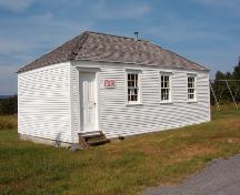 Exterior view of front facade,Mosquito School House (Bristol's Hope, NL).; 1998 Heritage Foundation of Newfoundland and Labrador