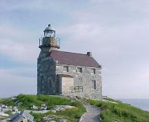 View of front gable end and right side, Rose Blanche Lighthouse, Rose Blanche.; HFNL 2005