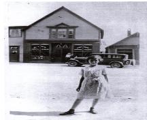 Image du bâtiment prise vers 1935; Acadian Research Centre