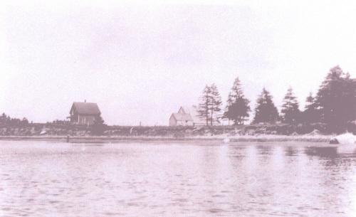 Farm of Robert Oulton on Cherry Island, circa 1936