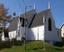 South elevation with east profile, Christ Anglican Church, New Ross, Nova Scotia.; Heritage Division, Nova Scotia Department of Tourism, Culture and Heritage, 2008