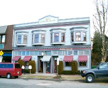 Exterior view of Harbour Manor, 2004; City of North Vancouver, 2004