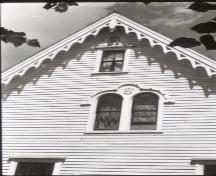 Detail of window in the south gable; Canadian Inventory of Historic Buildings, 1971