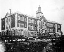 Queen Mary School, circa 1915; North Vancouver Museum and Archives, #4704