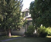 Exterior view of the F.W. Groves House, 2004; City of Kelowna, 2004