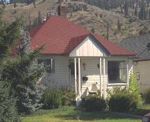 Exterior view of Wartime Housing Type #3, 2005; City of Kelowna, 2005