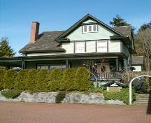 Exterior view of the Vance Residence, 2004; City of North Vancouver, 2004