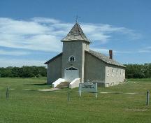 Front view of Emmanuel Lutheran Church, 2004.; Government of Saskatchewan, Lisa Dale-Burnett, 2004.