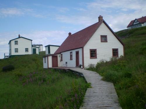 Bunkhouse/Cookhouse, Battle Hr., Labrador
