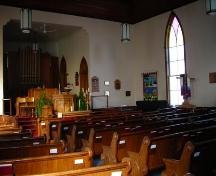 Interior view looking toward altar, Trinity United Church, Mahone Bay, NS, 2009.; Heritage Division, NS Dept. of Tourism, Culture and Heritage, 2009