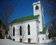 Side elevation with tower, Trinity United Church, Mahone Bay, 2009.; Heritage Division, NS Dept.of Tourism, Culture and Heritage, 2009