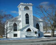 Front elevation, Trinity United Church, Mahone Bay, 2009.; Heritage Division, NS Dept. of Tourism, Culture and Heritage, 2009